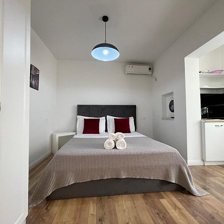 Central Studio Apartments Tirana Exterior photo