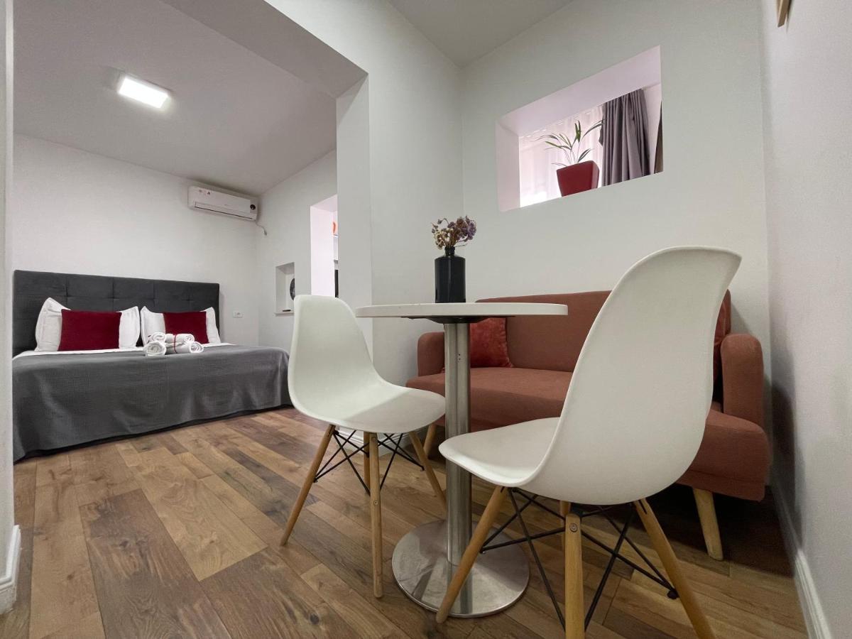 Central Studio Apartments Tirana Exterior photo