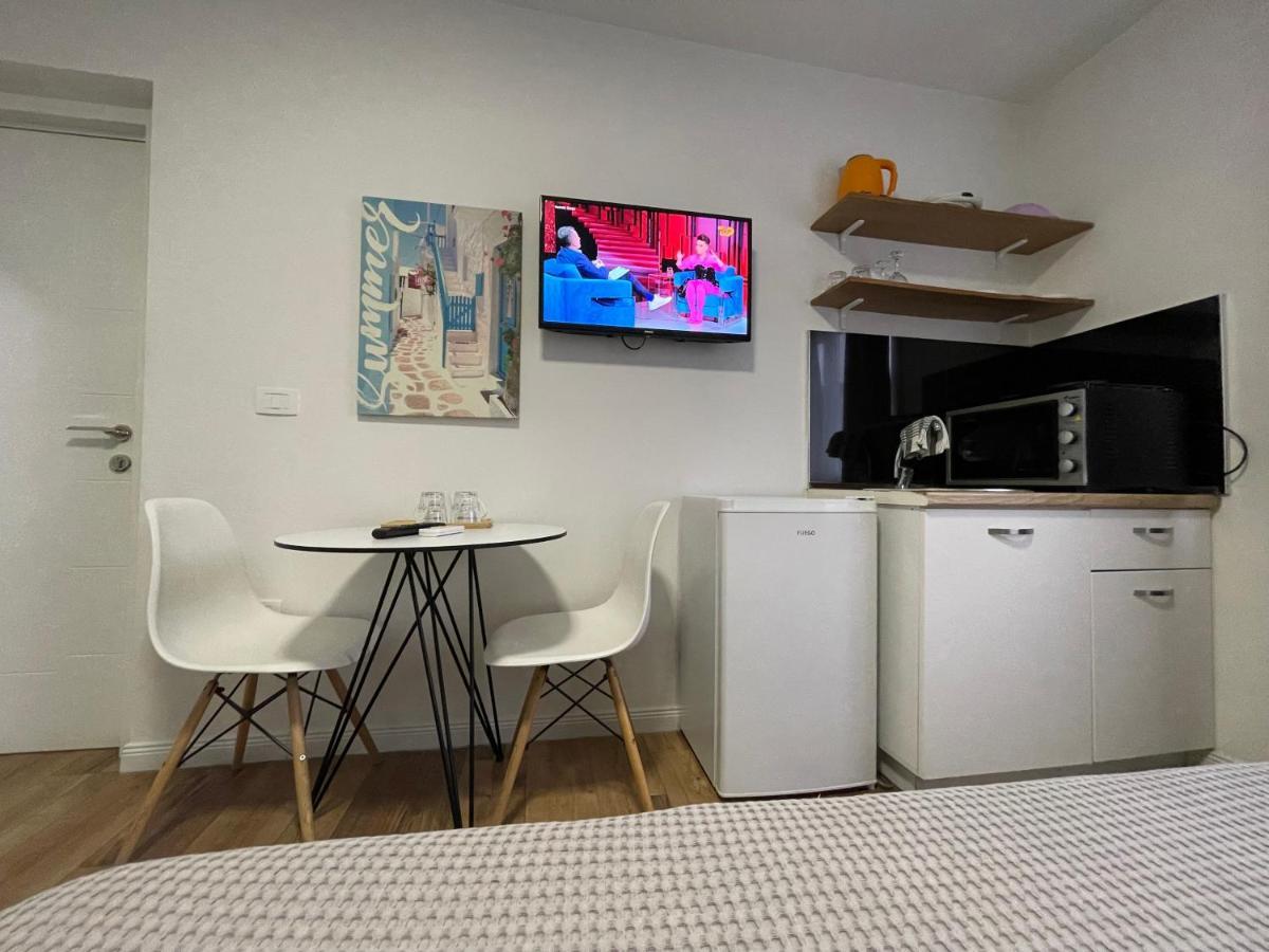 Central Studio Apartments Tirana Exterior photo